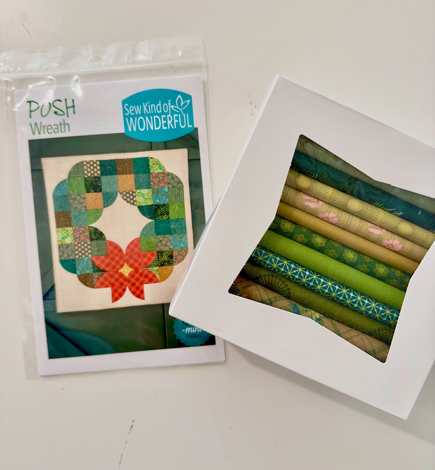 Posh Wreath Quilt Kit